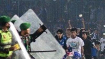 Tragedi, Ratusan Orang Tewas dalam Kerusuhan di Stadion Kanjuruhan Malang