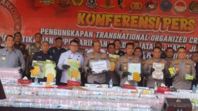 Polisi Amankan 10,2 Ton Sabu, Jaringan Fredy Pratama Diburu