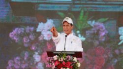 Puluhan Ribu Petani dan Penyuluh Hadir di Soreang, Mentan Amran: Kalian adalah Pahlawan Pangan Indonesia