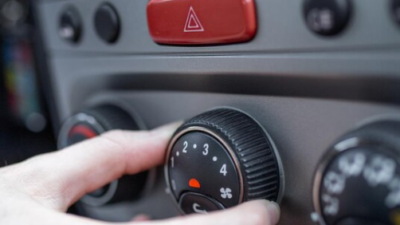 Jangan Asal Digunakan, Ini 4 Fungsi dan Penggunaan Lampu Hazard di Kendaraan