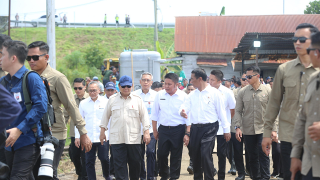 Presiden Prabowo dan Mentan Amran