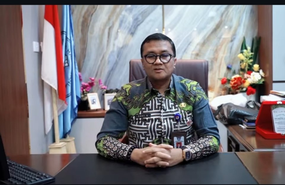 Pertamina Salurkan Masker Saat Sekolah di Padang Wajibkan Penggunaan Masker