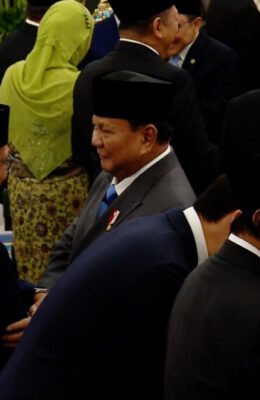 Rocky Gerung Dilantik Jadi Anggota Wantimpres, Tegaskan Sikap Kritis